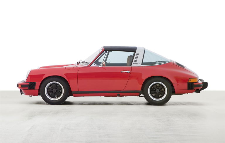 Porsche 911 Carrera 2,7