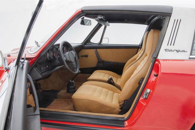 Porsche 911 Carrera 2,7