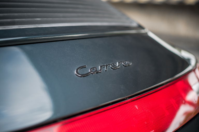 Porsche 911 Carrera