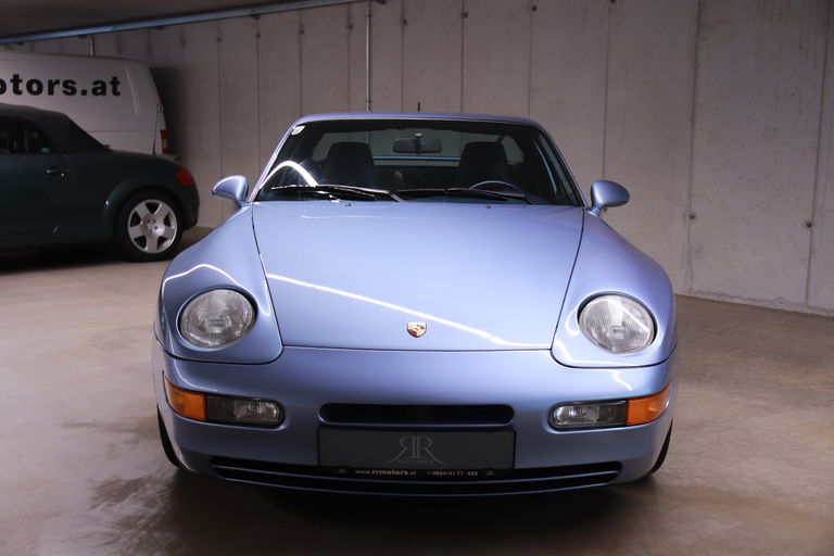 Porsche 968