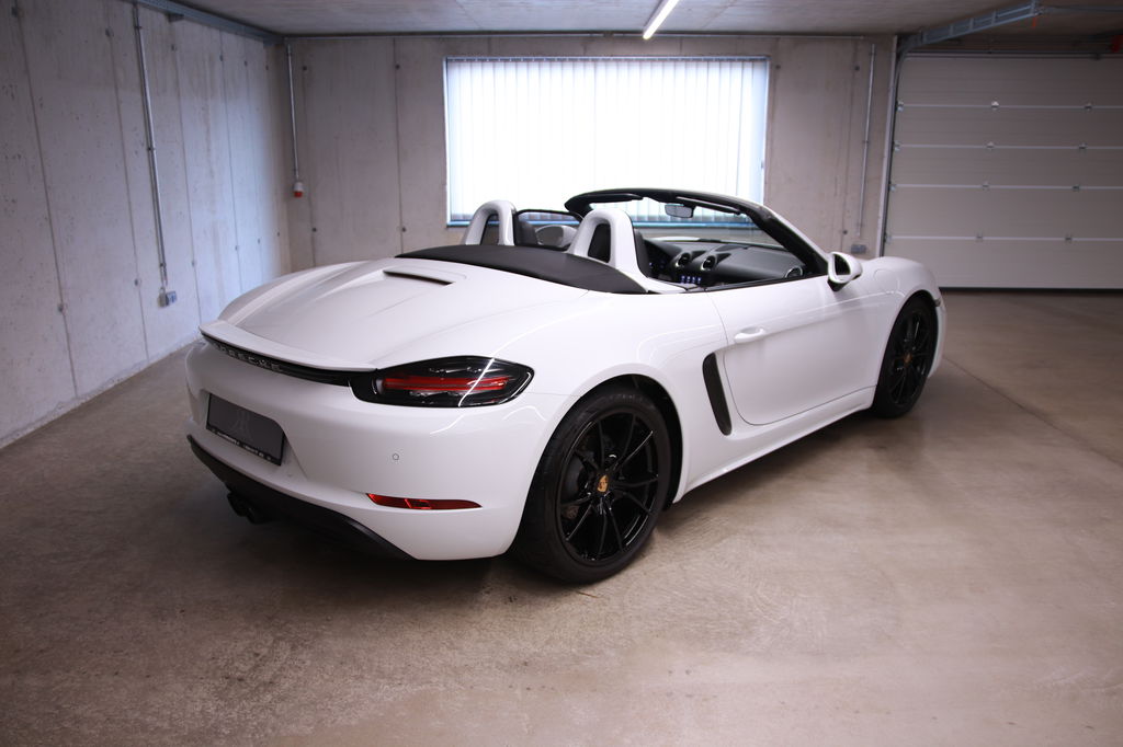Porsche 718 Boxster