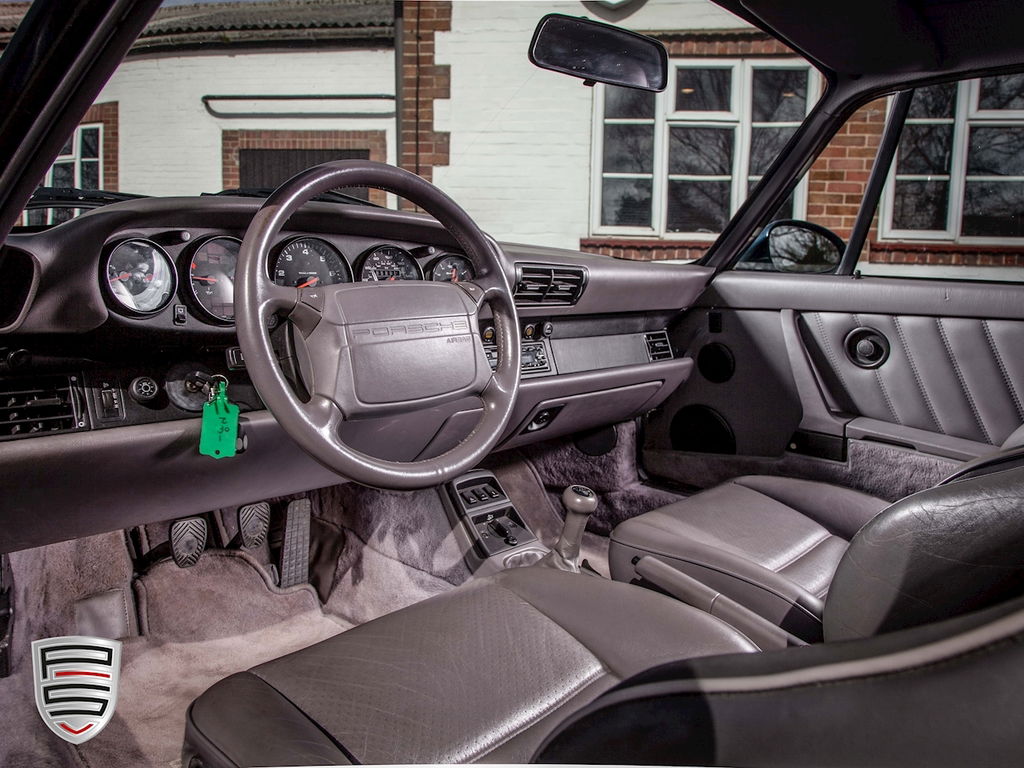 Porsche 911 Carrera 2