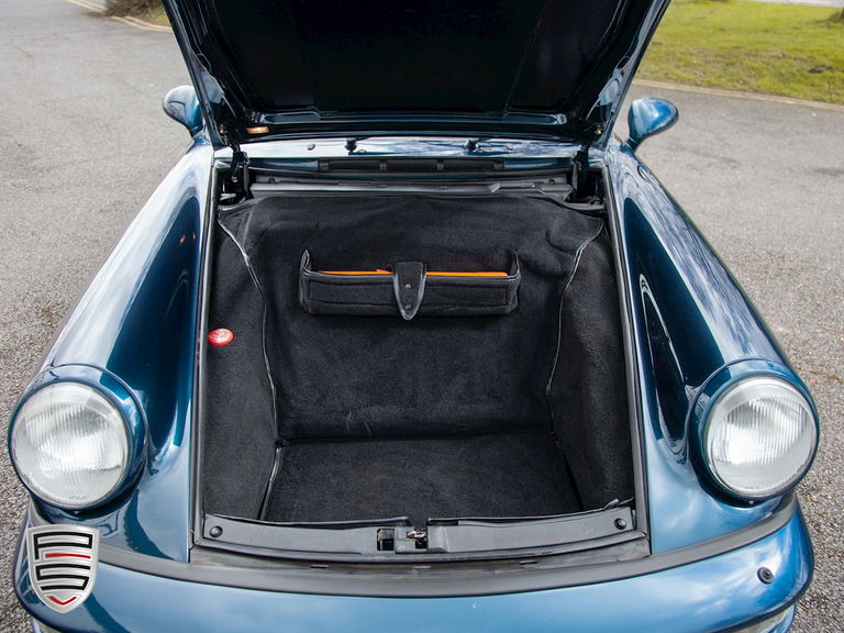 Porsche 911 Carrera 2