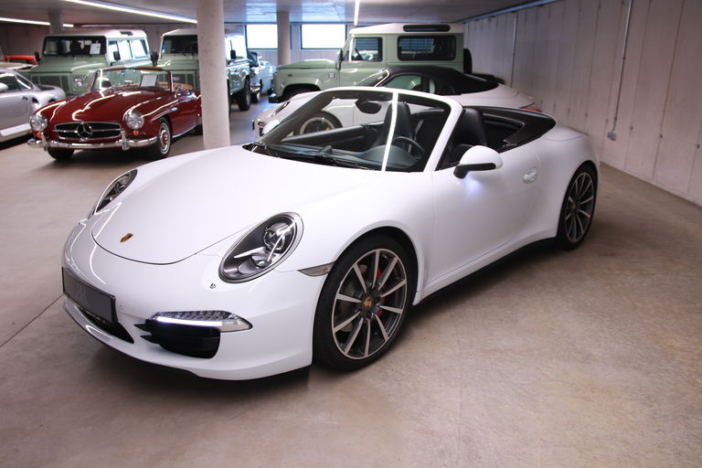 Porsche 911 Carrera 4S