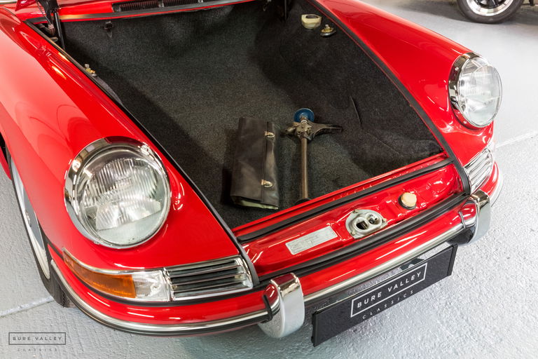 Porsche 911 (F-Modell)