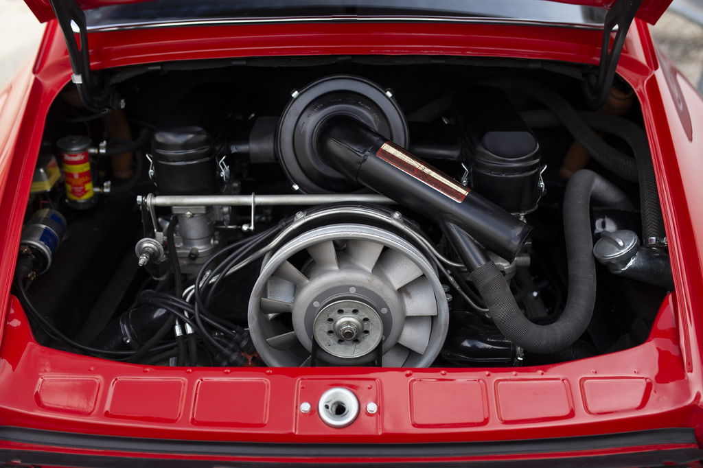 Porsche 911 in Signalrot