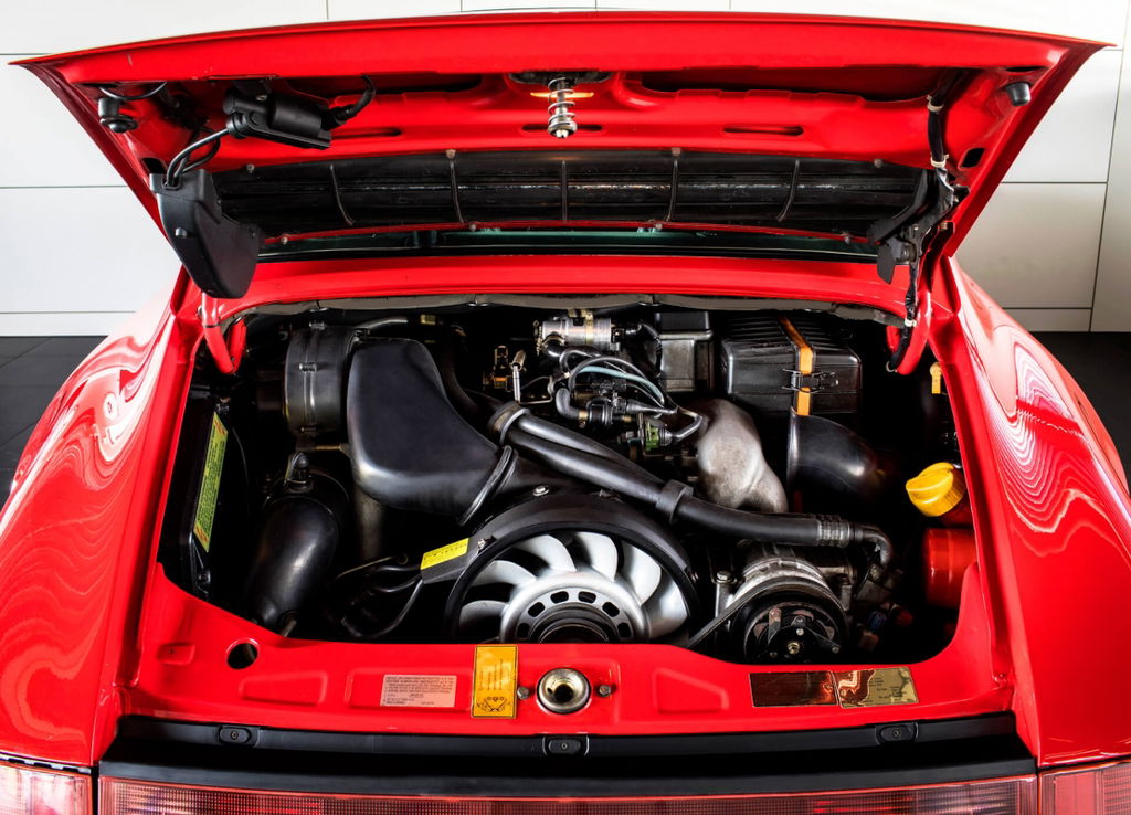 Porsche 964 Carrera 4