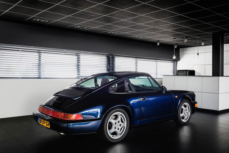 Porsche 911 Carrera 4