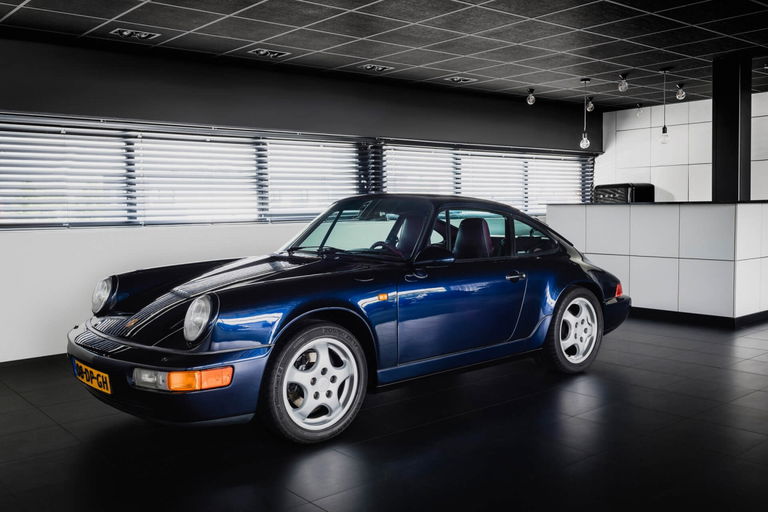 Porsche 911 Carrera 4