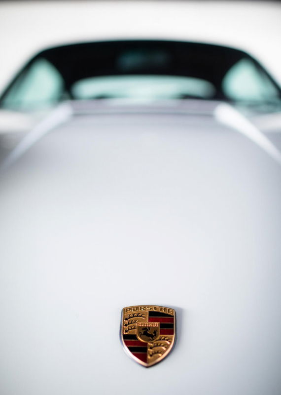 Porsche 911 Carrera 4