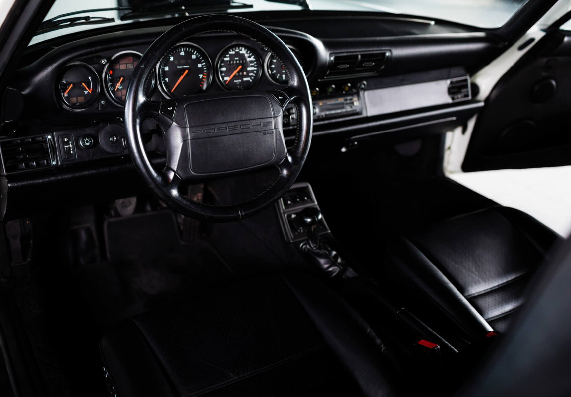 Porsche 911 Carrera 4 1993 - elferspot.com - Marketplace for