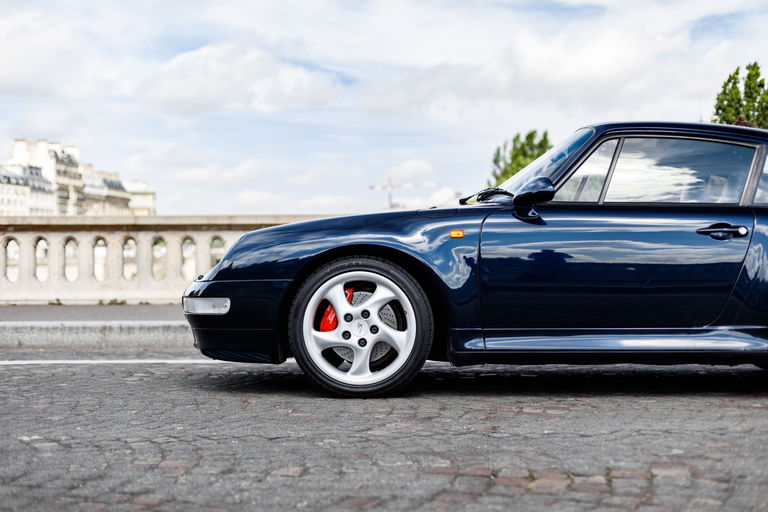 Porsche 993 Carrera 4S