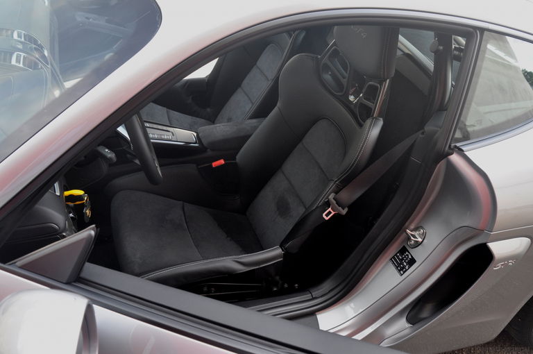 Porsche 981 Cayman GT4