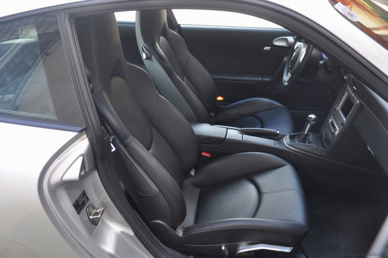 Porsche 997 Carrera 4