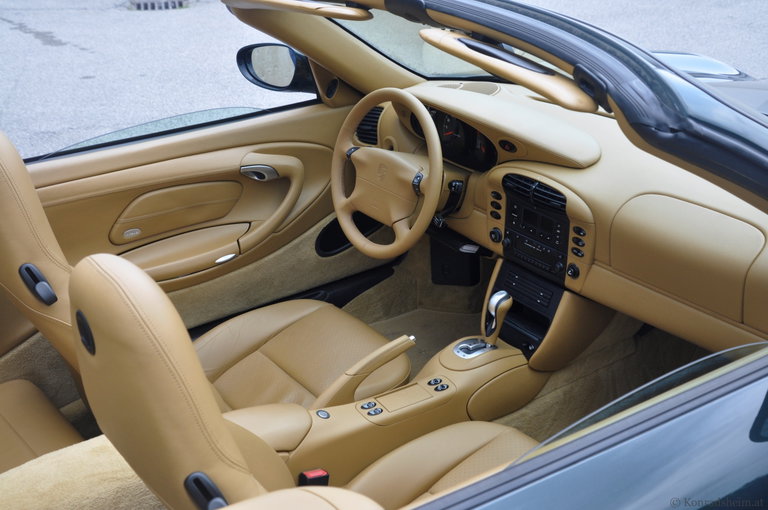 Porsche 911 Carrera