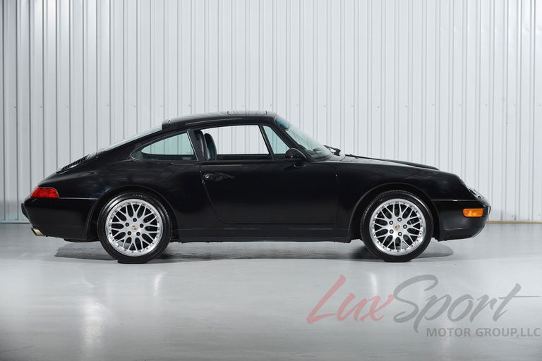 Porsche 911 Carrera