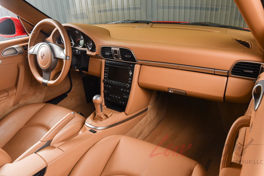 Porsche 911 Carrera 4S