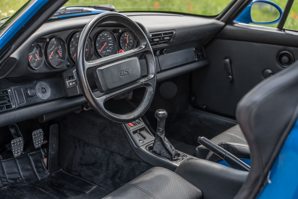 Porsche 964 Carrera RS