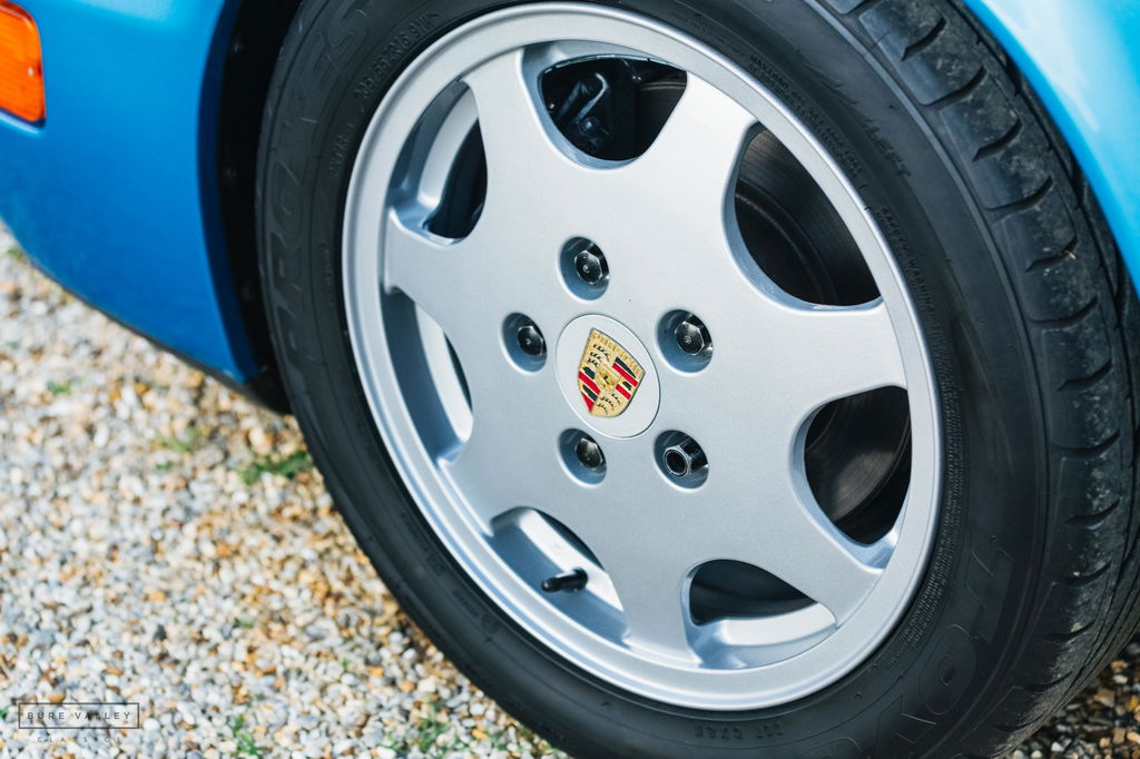 Porsche 911 Carrera 4