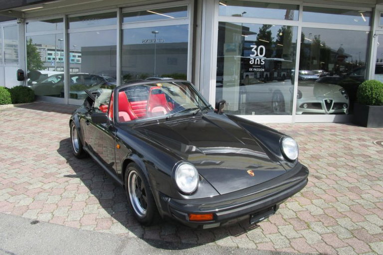 Porsche 911 Carrera 3.2