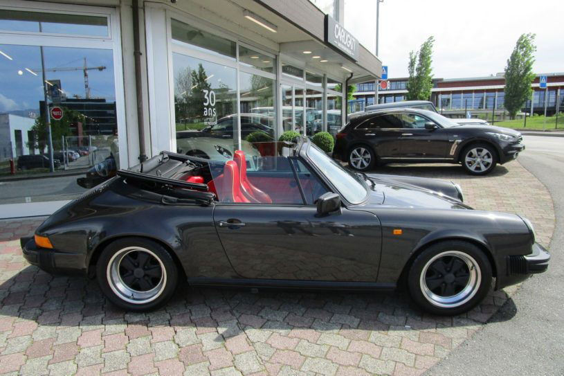 Porsche 911 Carrera 3.2