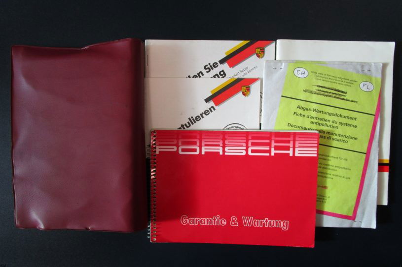 Porsche 911 Carrera 3.2