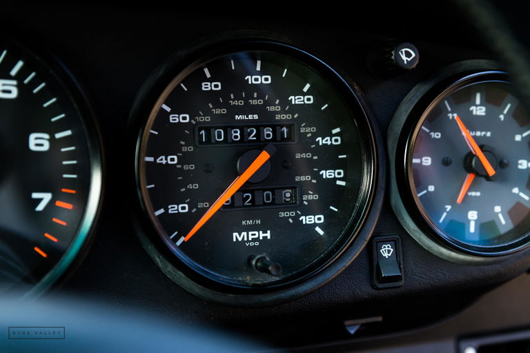 Porsche 911 Carrera 4