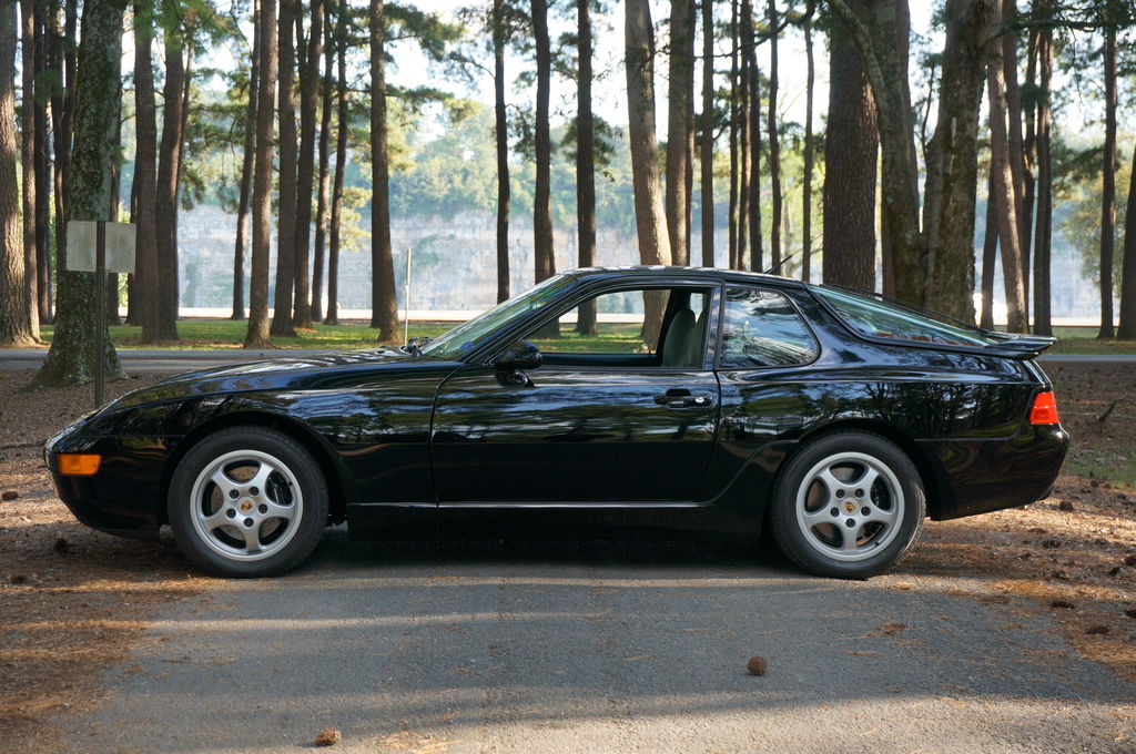 Porsche 968