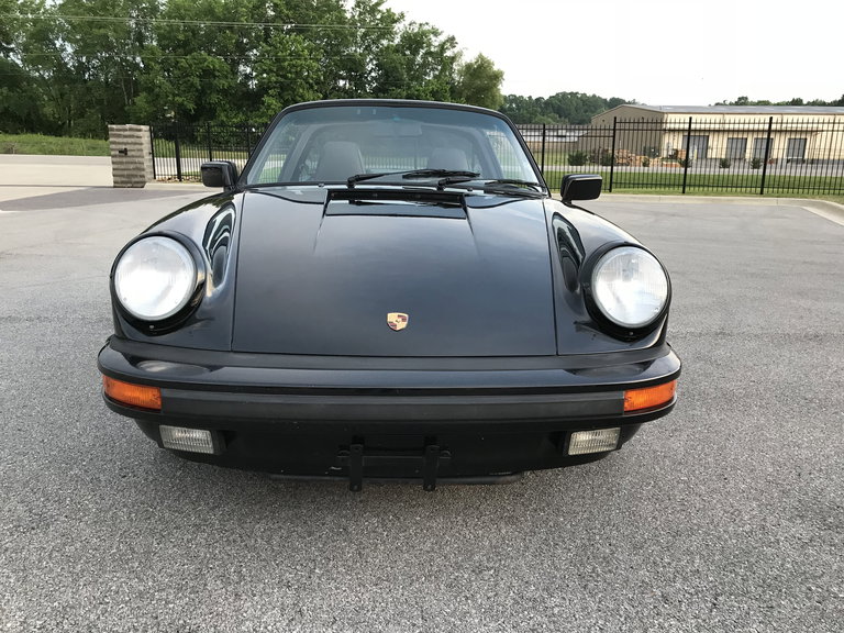 Porsche 911 Carrera