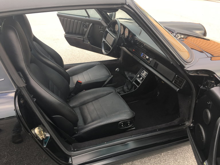 Porsche 911 Carrera