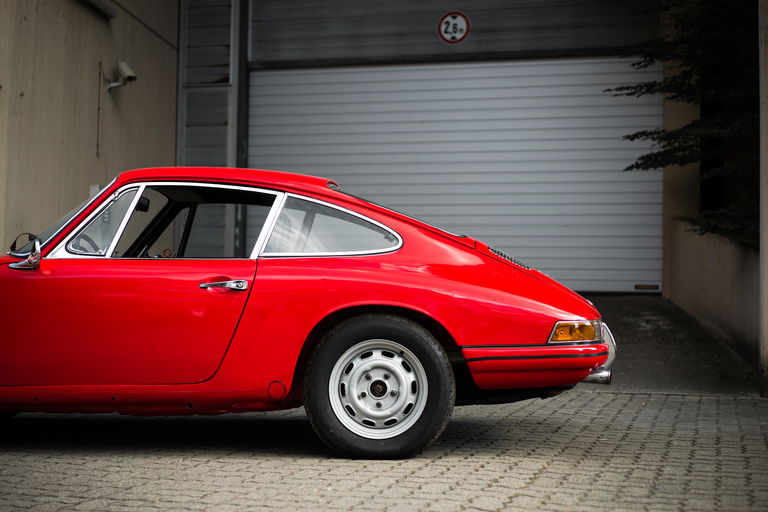 Porsche 911 T