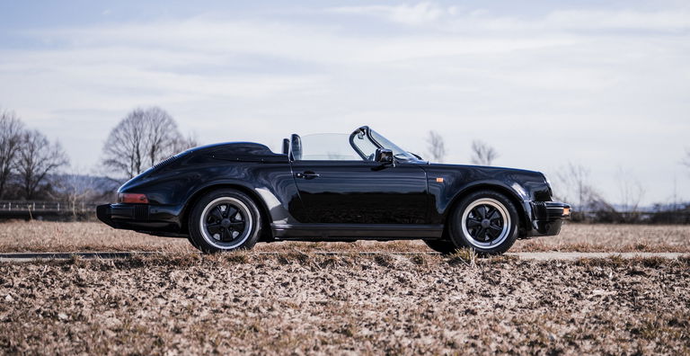 Porsche 911 Carrera 3.2 Speedster
