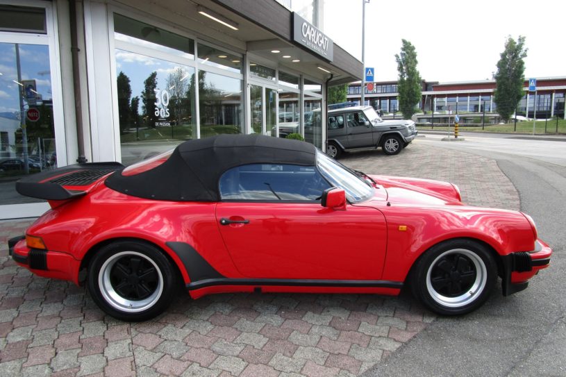 Porsche 911 Carrera 3.2 Speedster