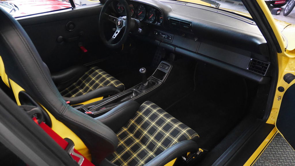 Porsche 911 Modified