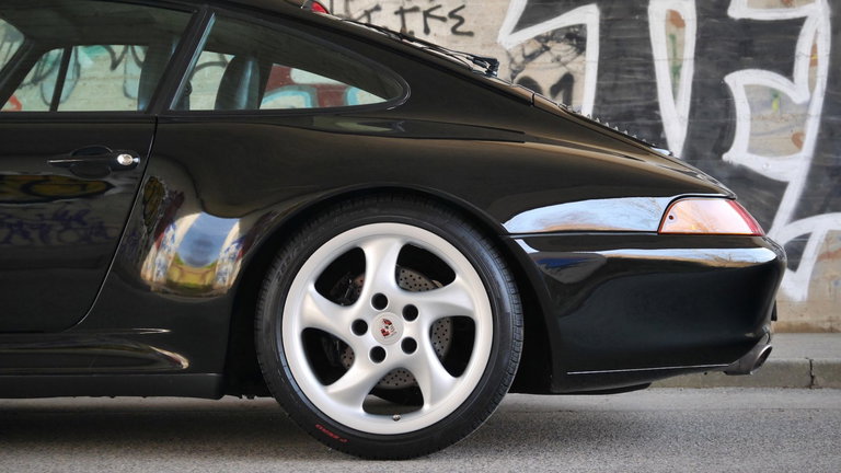 Porsche 911 Carrera S