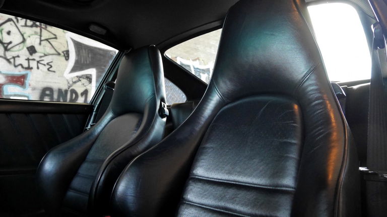 Porsche 911 Turbo 3.3