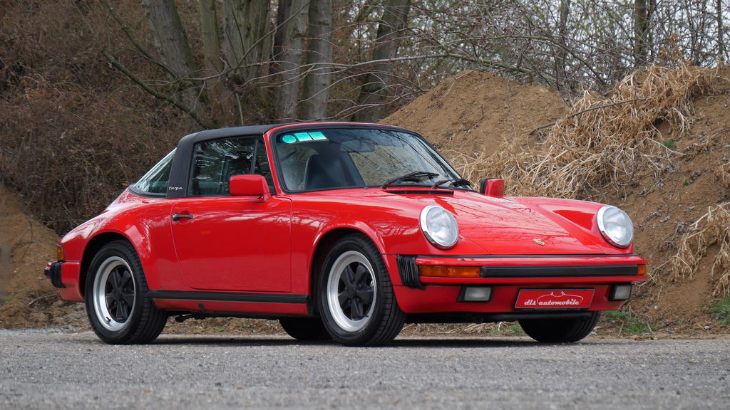 Porsche 911 Carrera 3.2