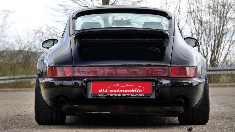 Porsche 911 Carrera 2