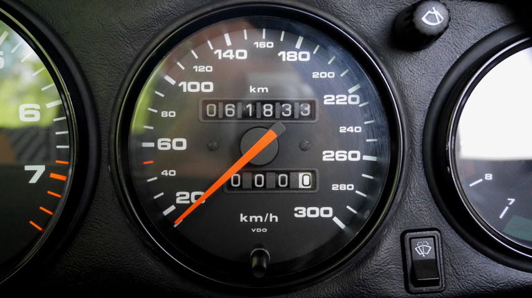 Porsche 964 Carrera 2