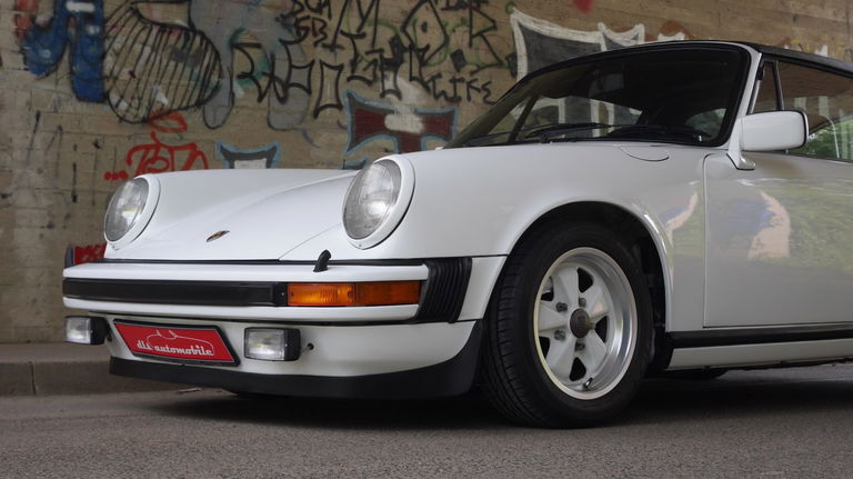 Porsche 911 Carrera 3,0