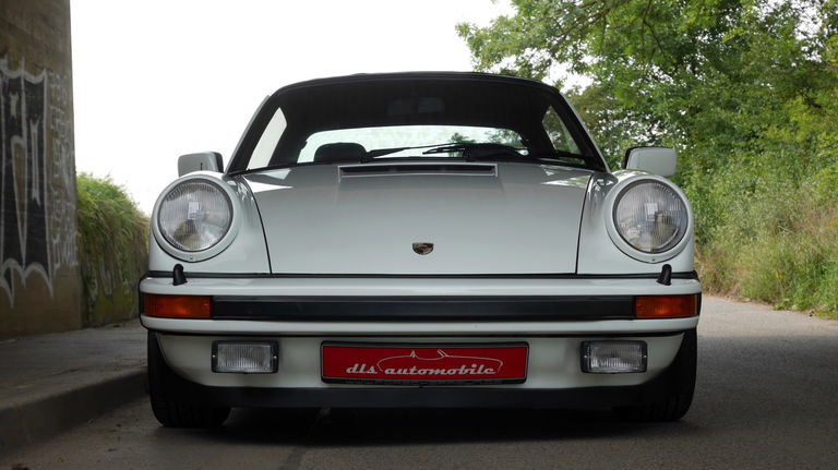 Porsche 911 Carrera 3,0