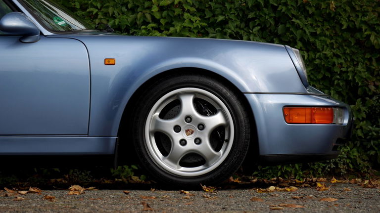 Porsche 911 Carrera 2 Cabrio WTL