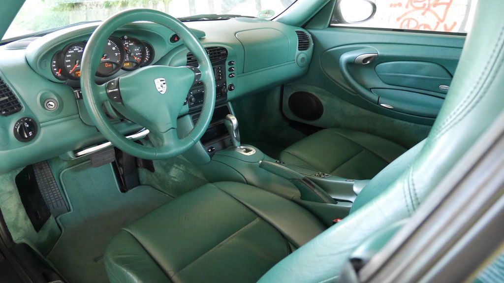 Porsche 996 Carrera