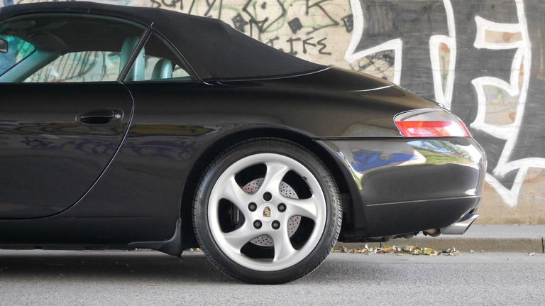 Porsche 996 Carrera