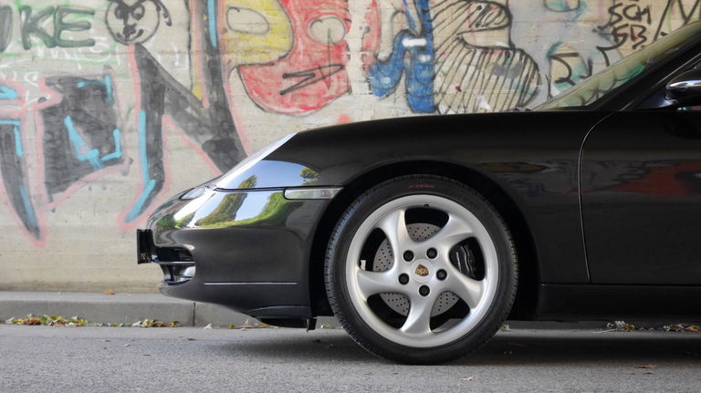 Porsche 996 Carrera