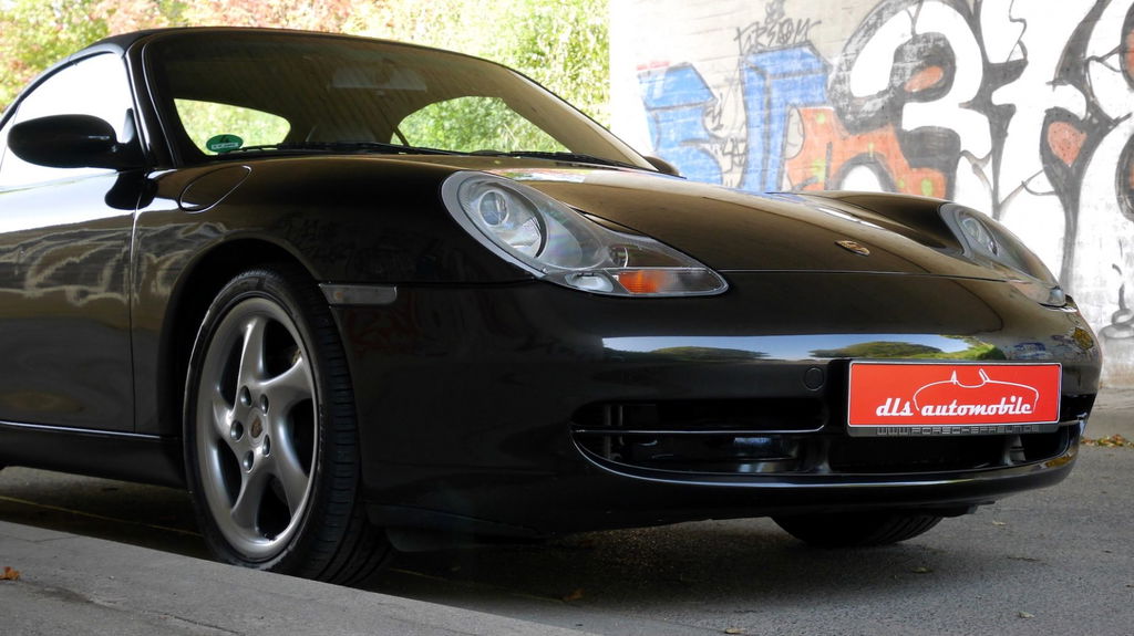 Porsche 996 Carrera