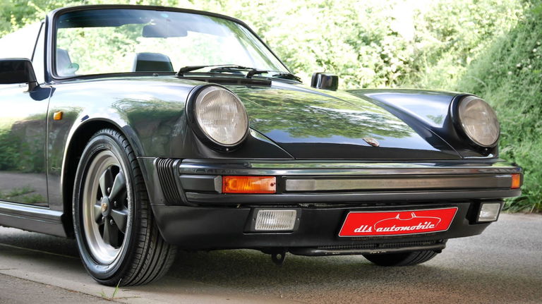 Porsche 911 Carrera 3.2