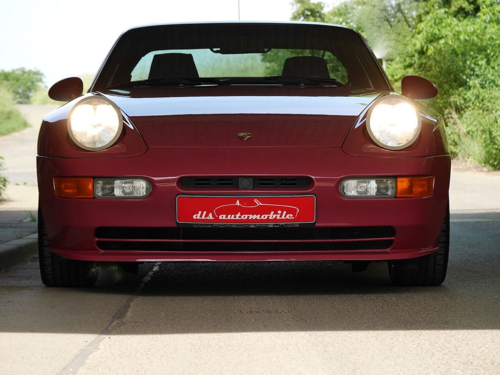 Porsche 968