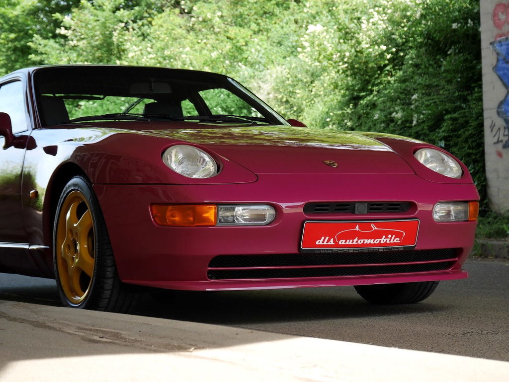 Porsche 968