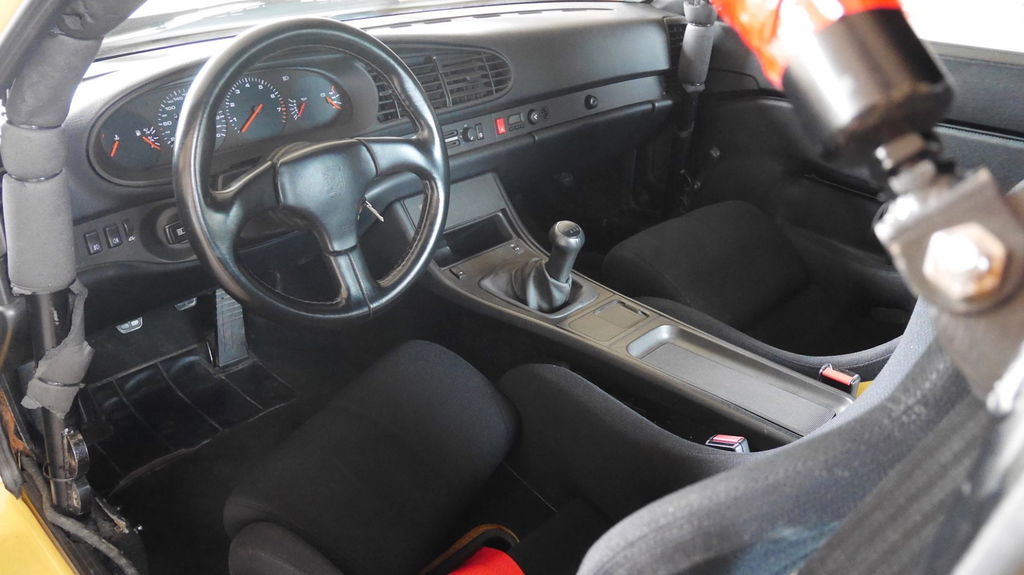 Porsche 968 Club Sport